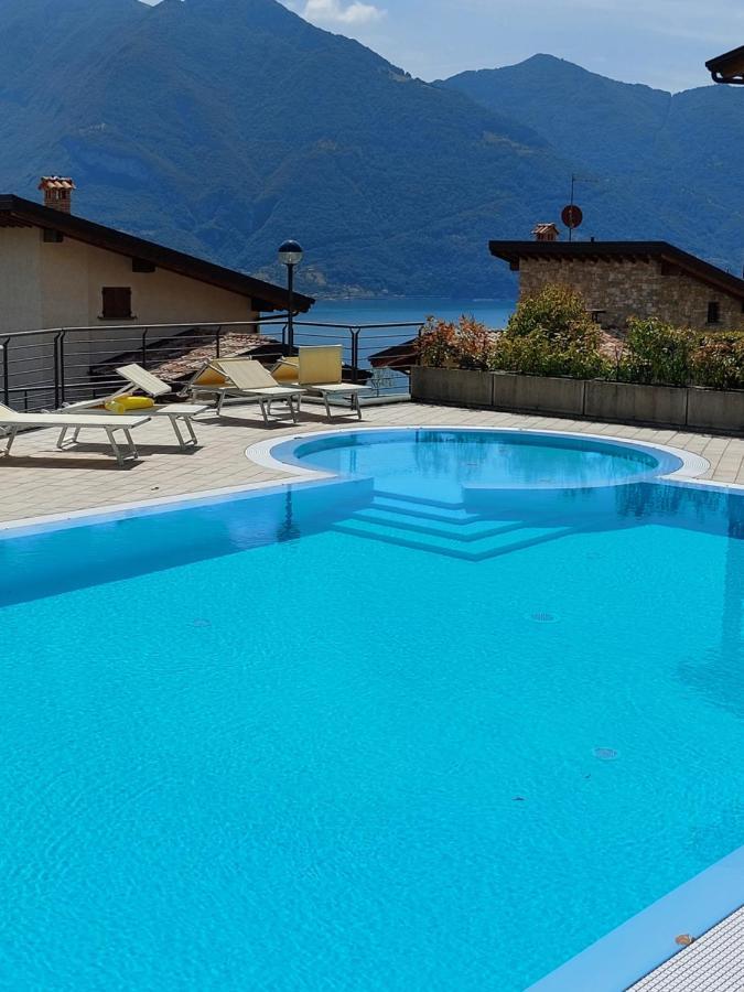 Iseo Lake Villa Con Vista Lago E Piscina Costa Volpino Kültér fotó