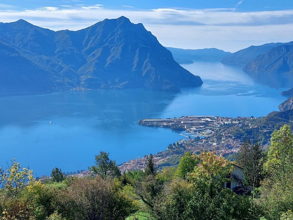 Iseo Lake Villa Con Vista Lago E Piscina Costa Volpino Kültér fotó