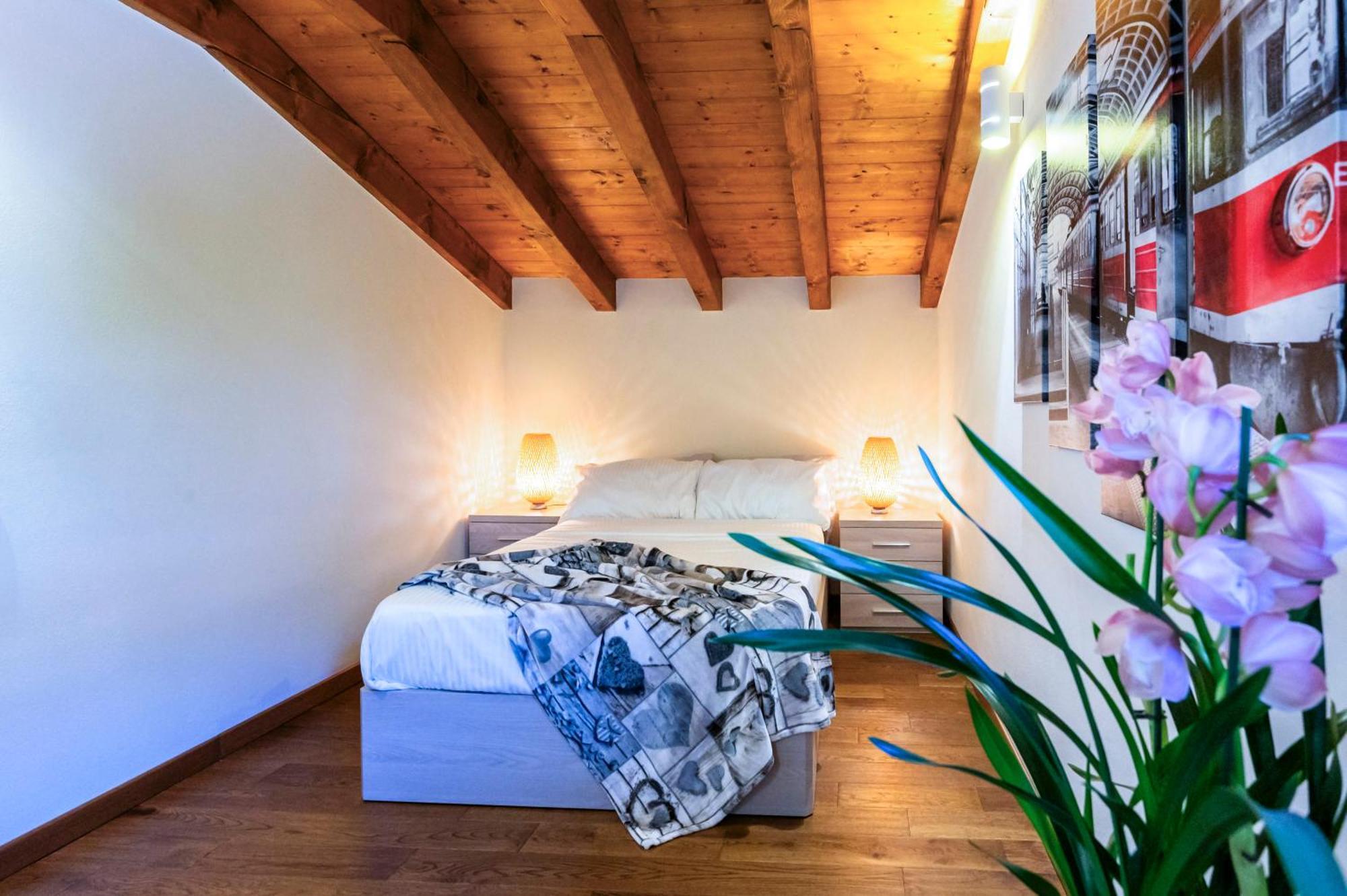 Iseo Lake Villa Con Vista Lago E Piscina Costa Volpino Kültér fotó