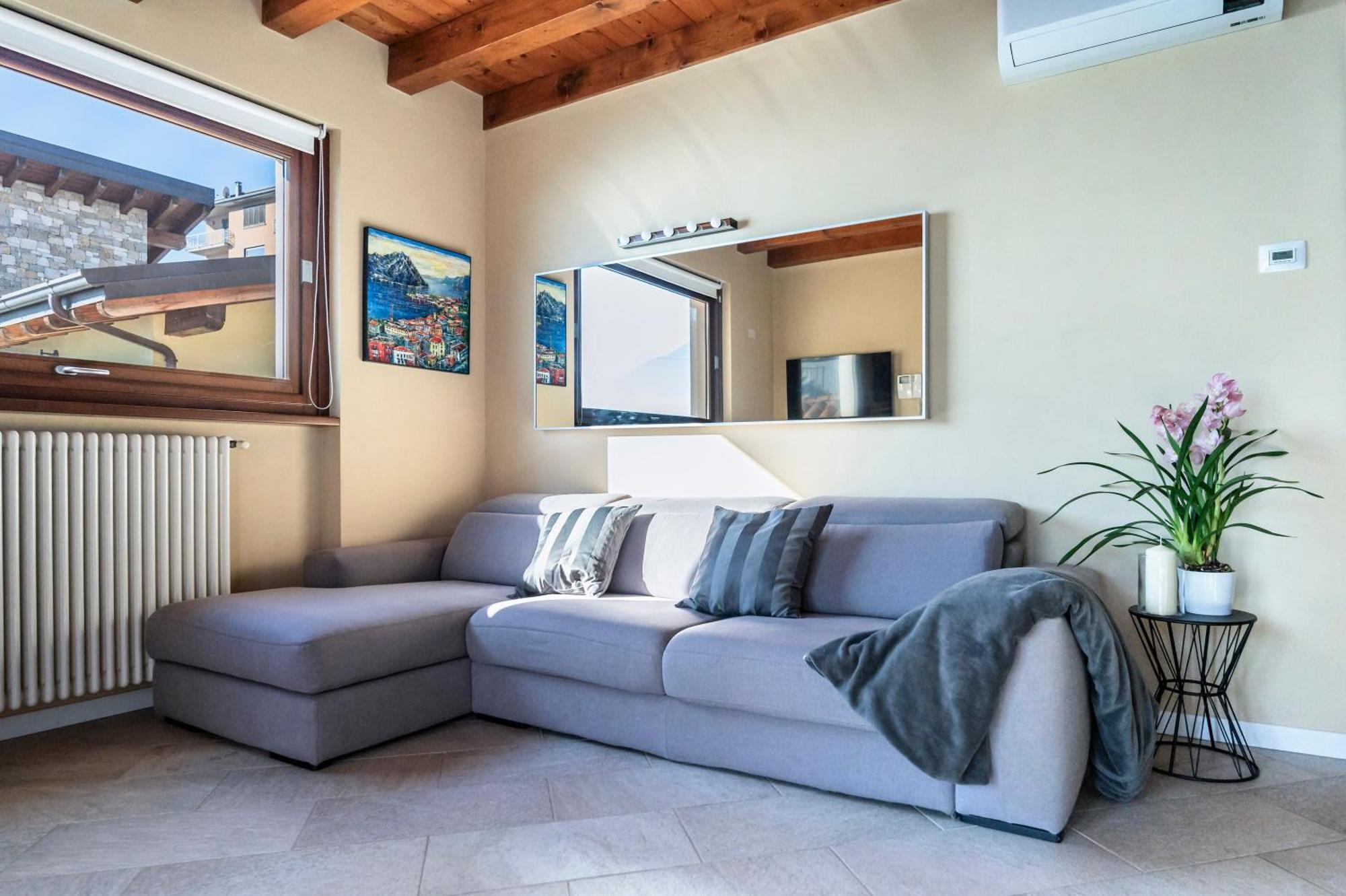 Iseo Lake Villa Con Vista Lago E Piscina Costa Volpino Kültér fotó